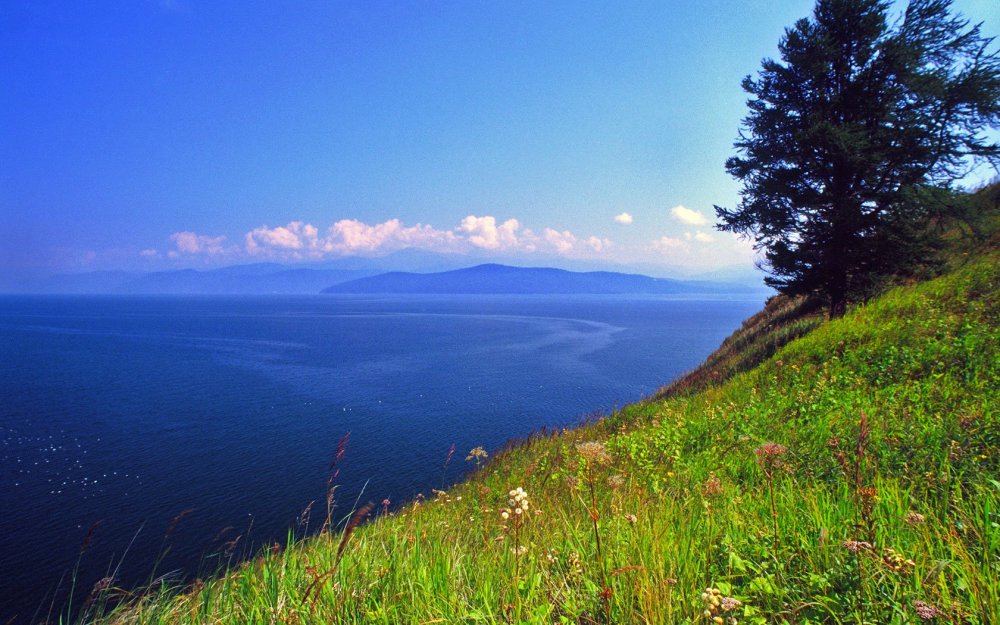 Северные берега озера Байкал