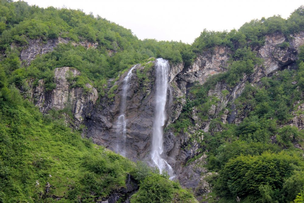 Красная Поляна Сочи водопад Поликаря
