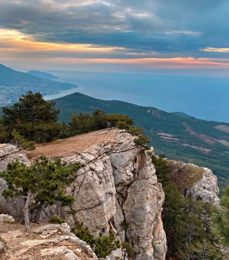 Крым лето Ялта ай Петри