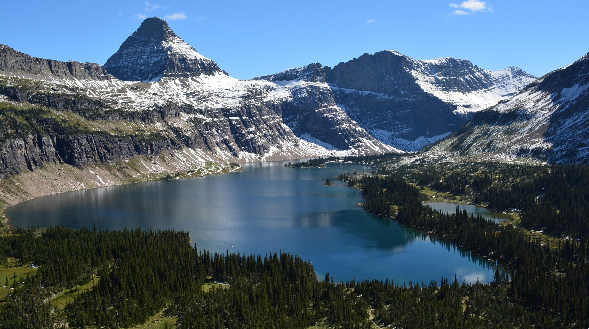 Озеро на границе сша и канады 7. Национальный парк Глейшер Монтана США. Штат Монтана национальный парк Глейшер озеро. Glacier штат Монтана. Штат Монтана природа.