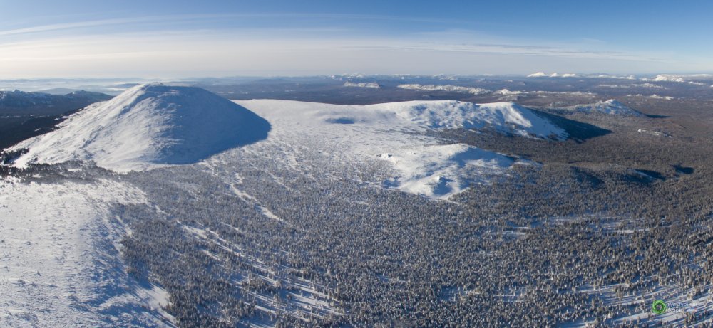 Иремель зимой с людьми