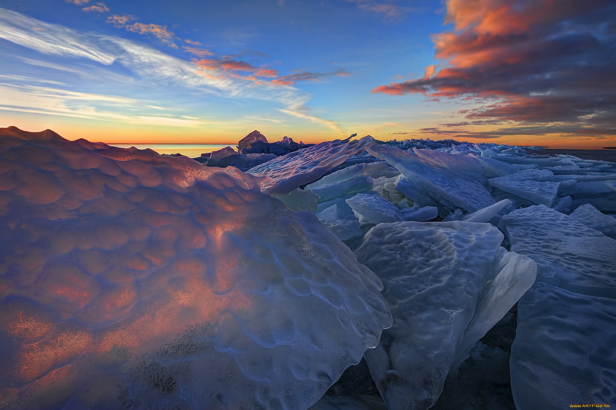 Обои лед 3. Зимний Байкал. Лед в природе. Ледяное небо. Ледник на закате.