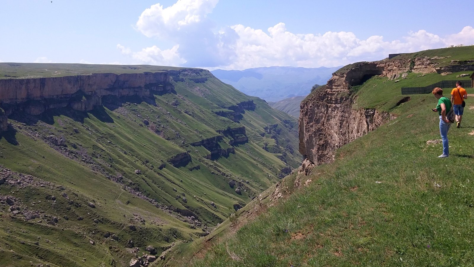 Гора в Хунзахском районе