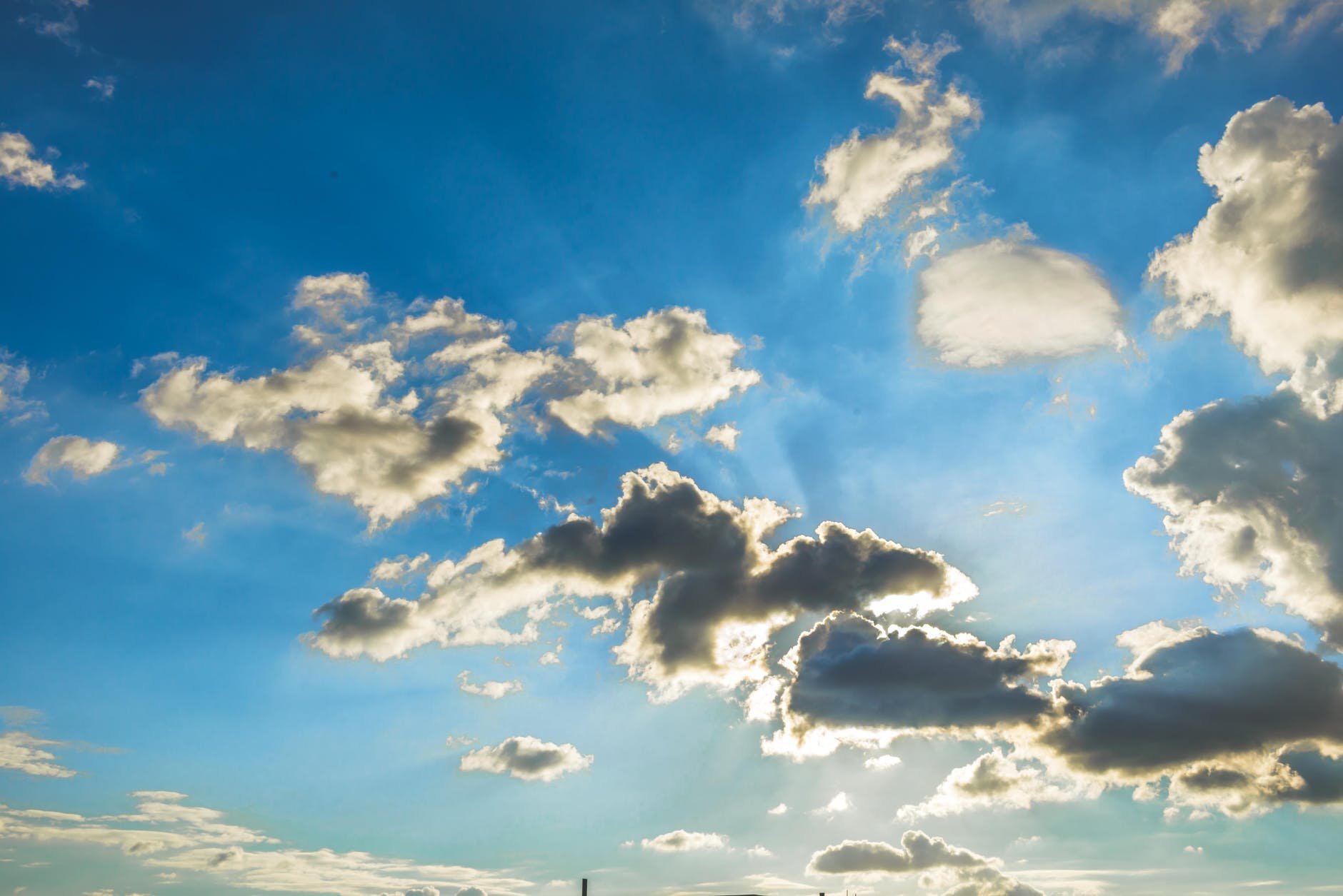 Clouds дни. Небо с облаками. Пейзаж с облаками. Облака днем. Облака тучи.