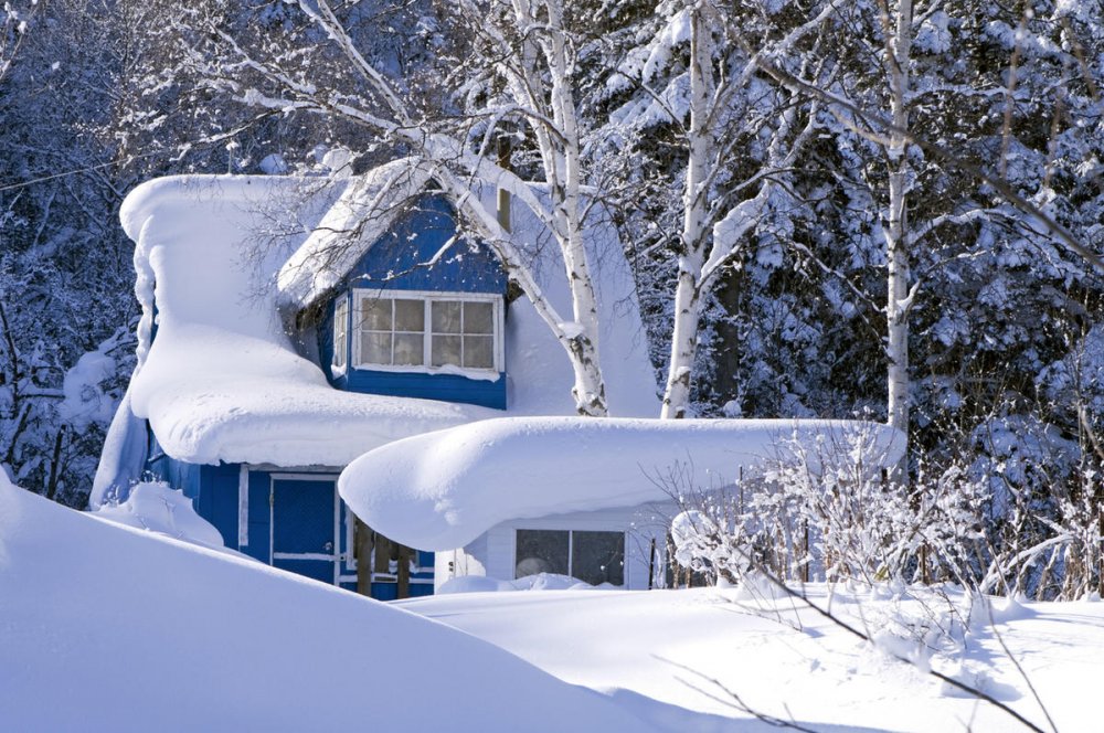 Дома в снегу (67 фото)