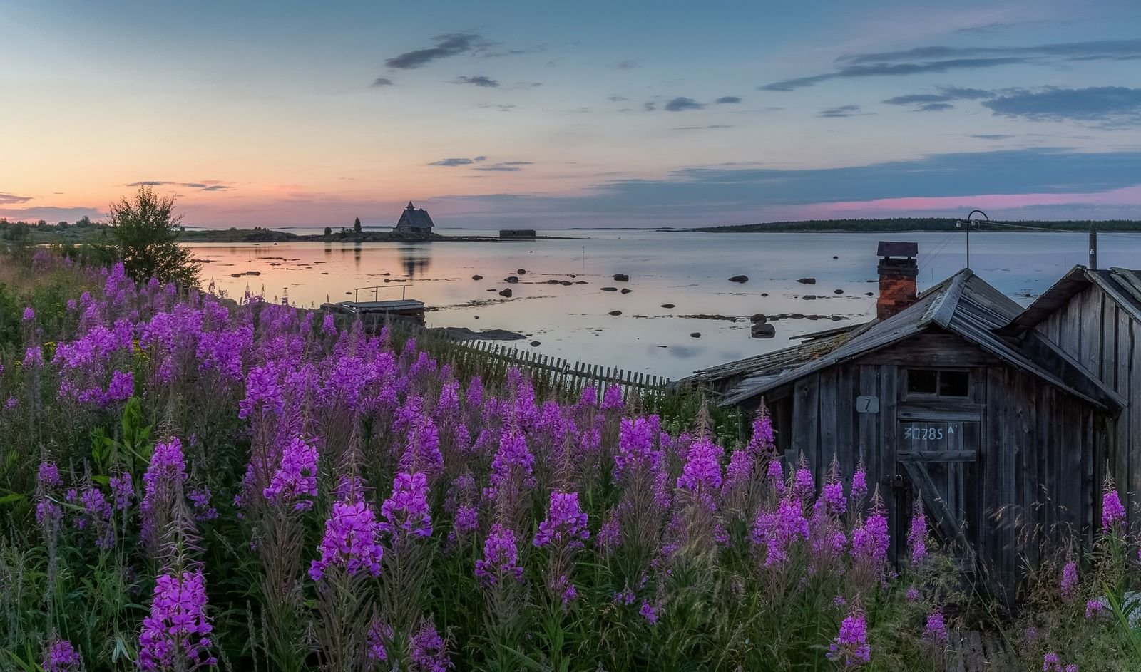 Рабочеостровск Карелия