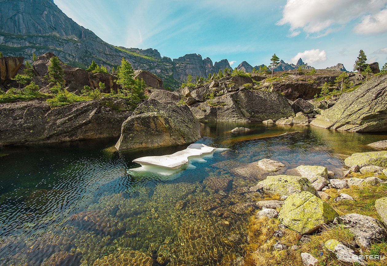 Озеро Ледяное Ергаки фото