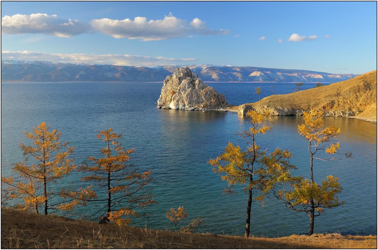 Осень в Слюдянке на Байкале