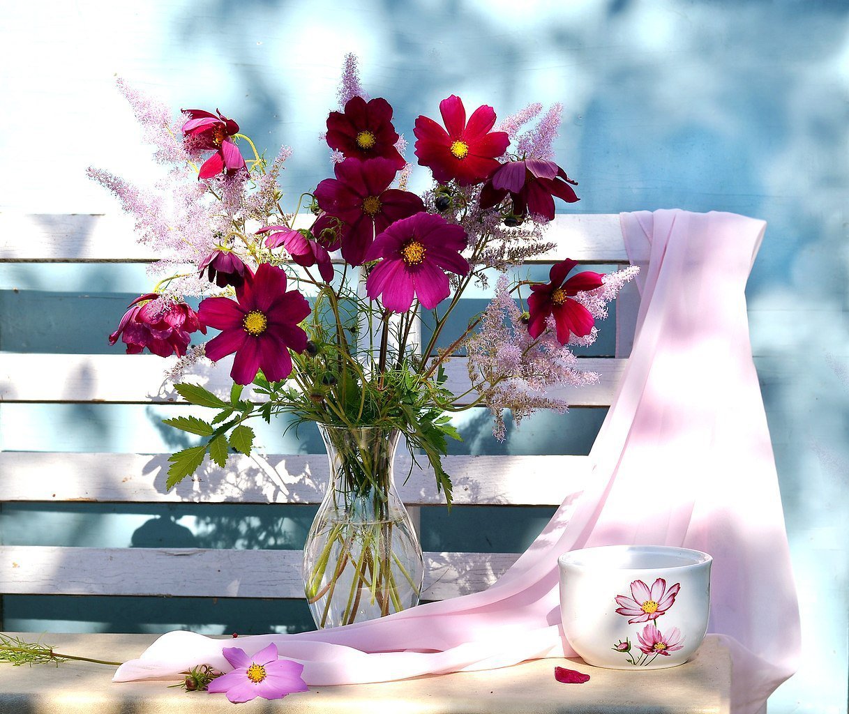 Чудесный день открытки красивые. Утренние цветы. Цветы чудесного настроения. Чудесного летнего утра. Красивые нежные цветы.