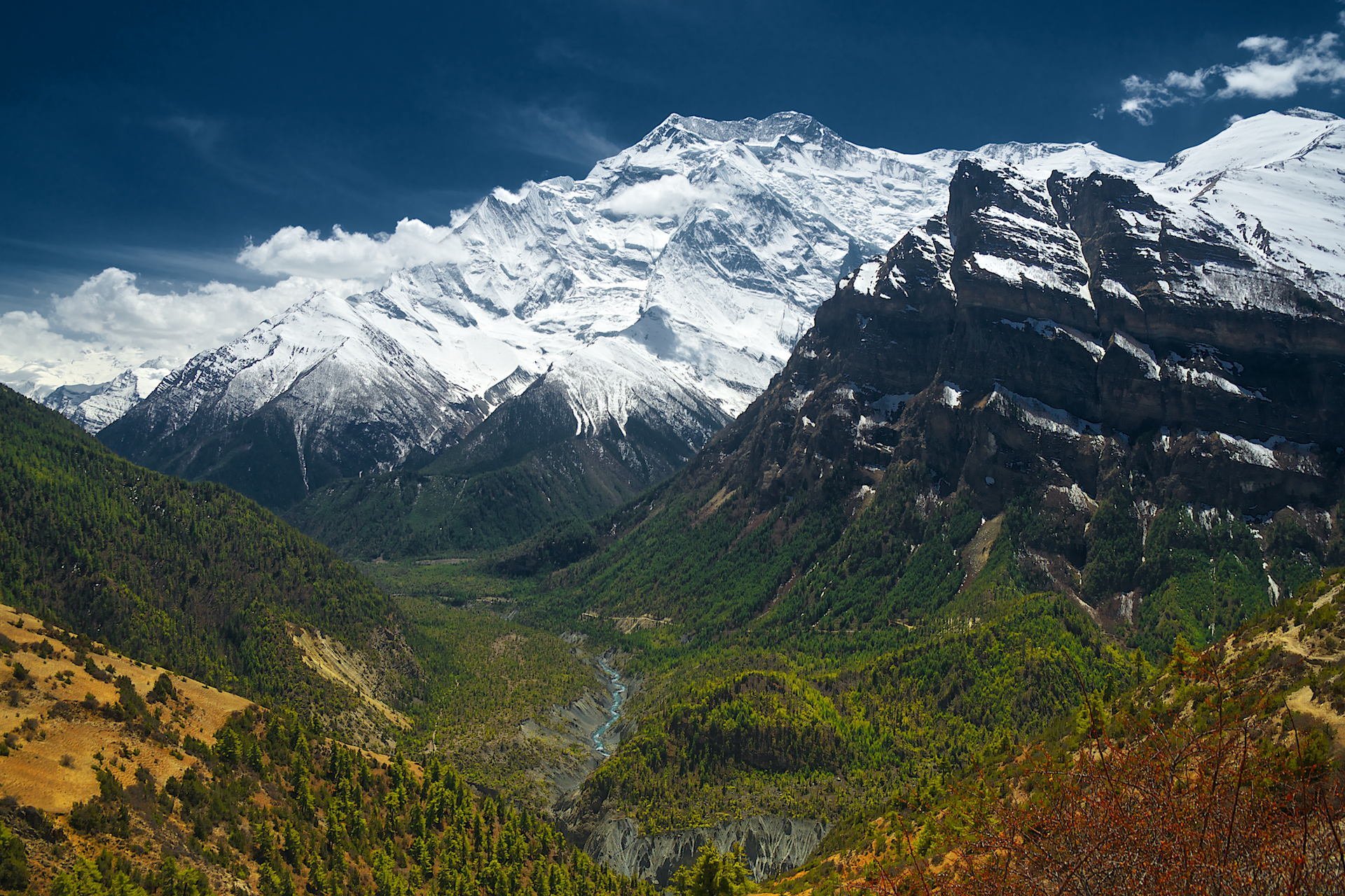 Западные гималаи. Гималаи Аннапурна. Горный хребет Гималаи. Непал Гималаи. Непал Гималаи Аннапурна.