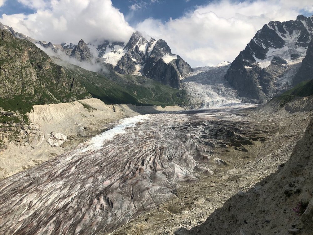 Ледник Караугом Северная Осетия
