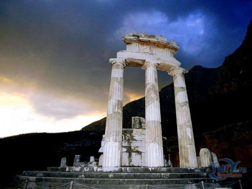 Древняя Греция Парнас храм Аполлона