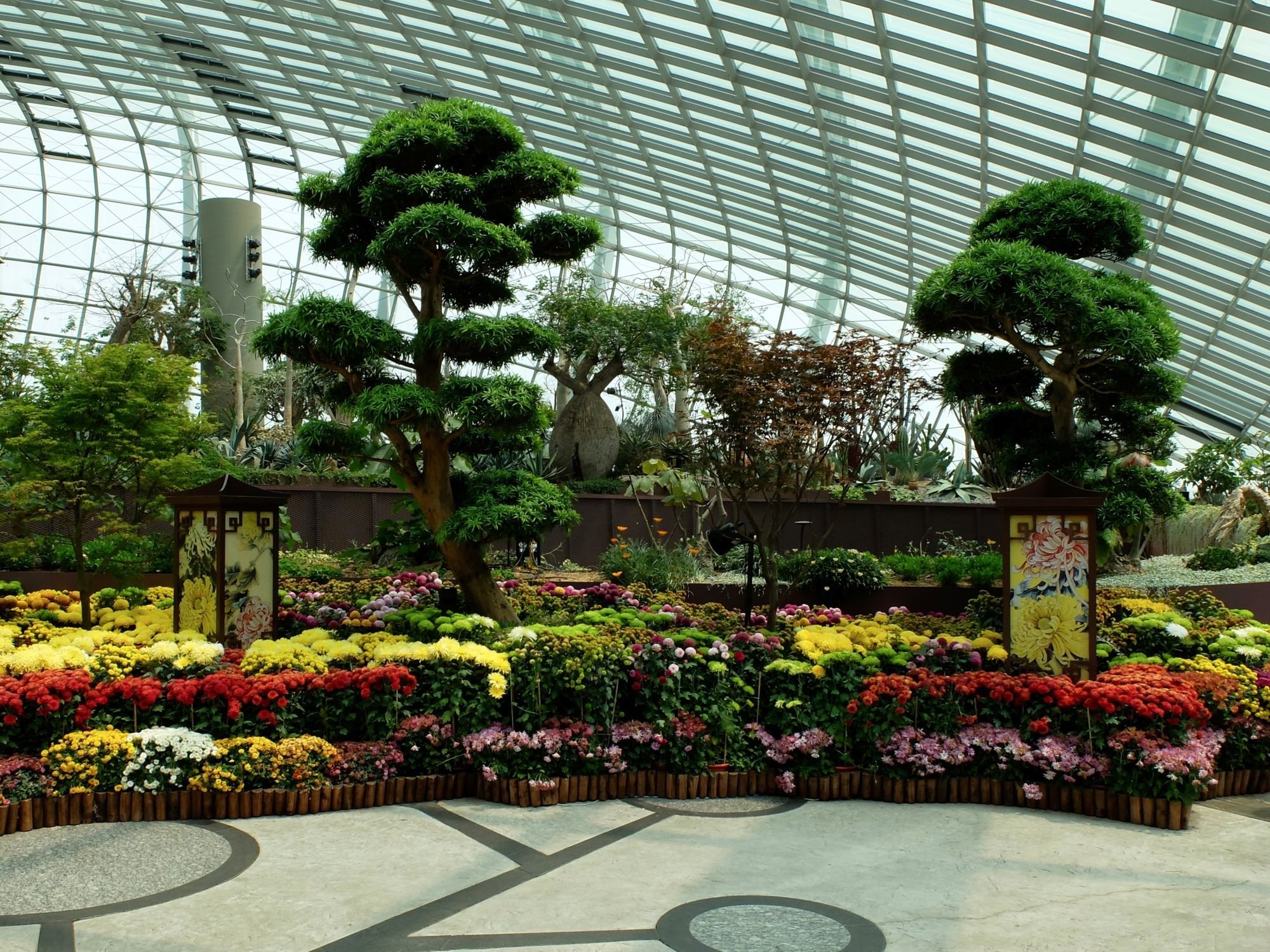 Русский огород центр. Гарден Бэй Сингапур оранжерея. Сингапур сады у залива оранжереи. . Botanic Gardens Сингапур. Ботанический парк Шанхай.