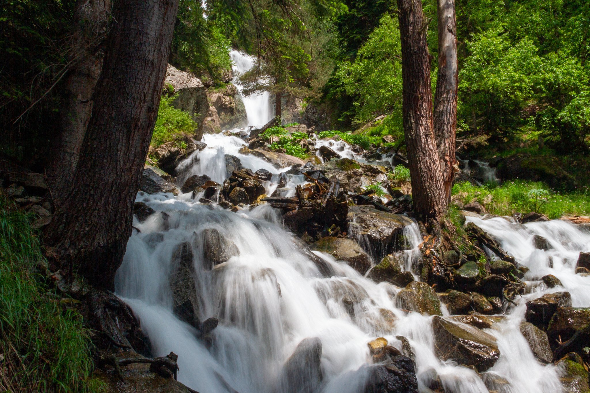 Баритовый водопад Архыз