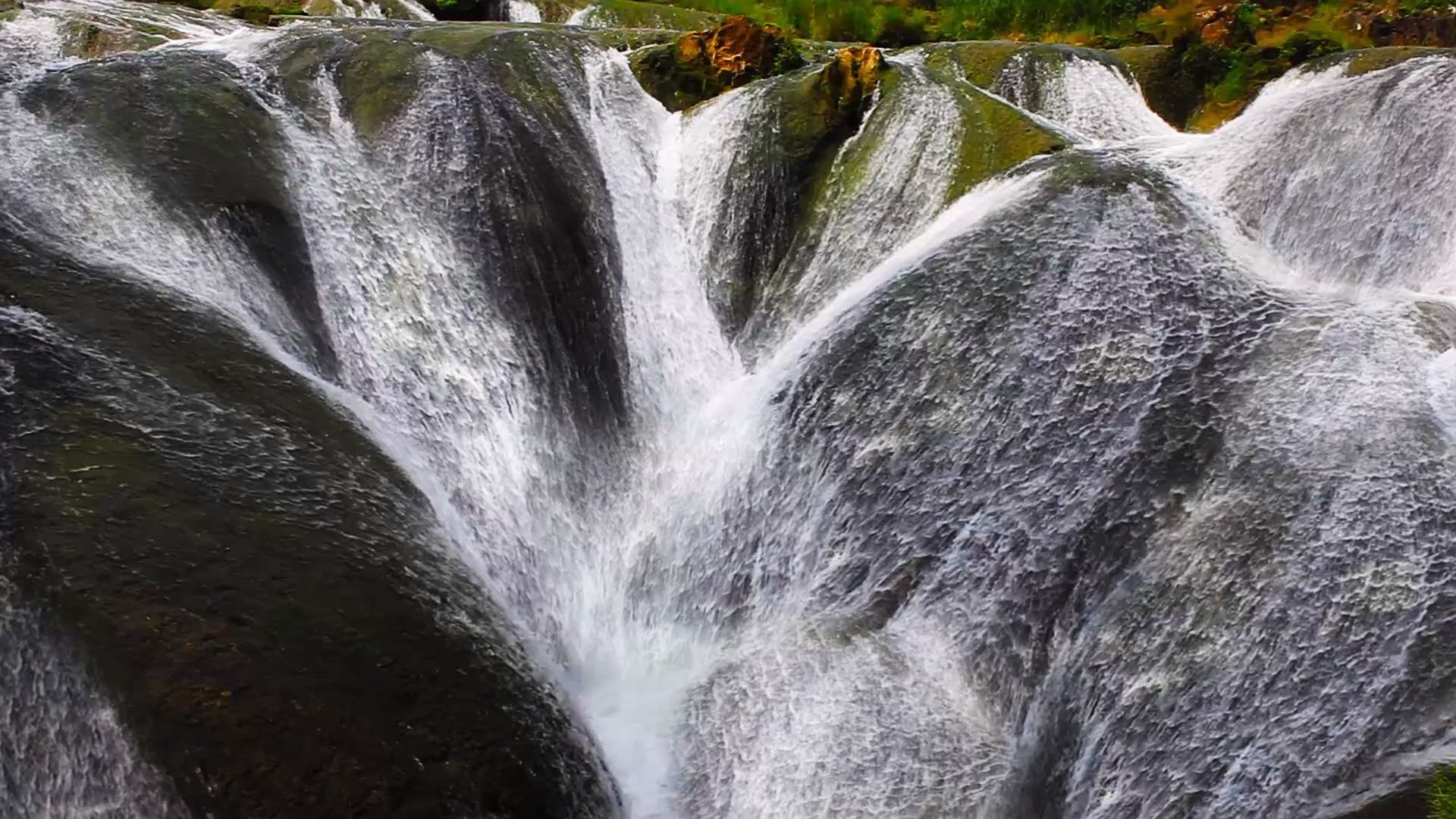 Водопад на Камчатке Илья Муромец
