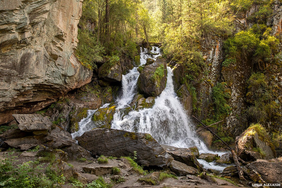 Водопад чибитский фото