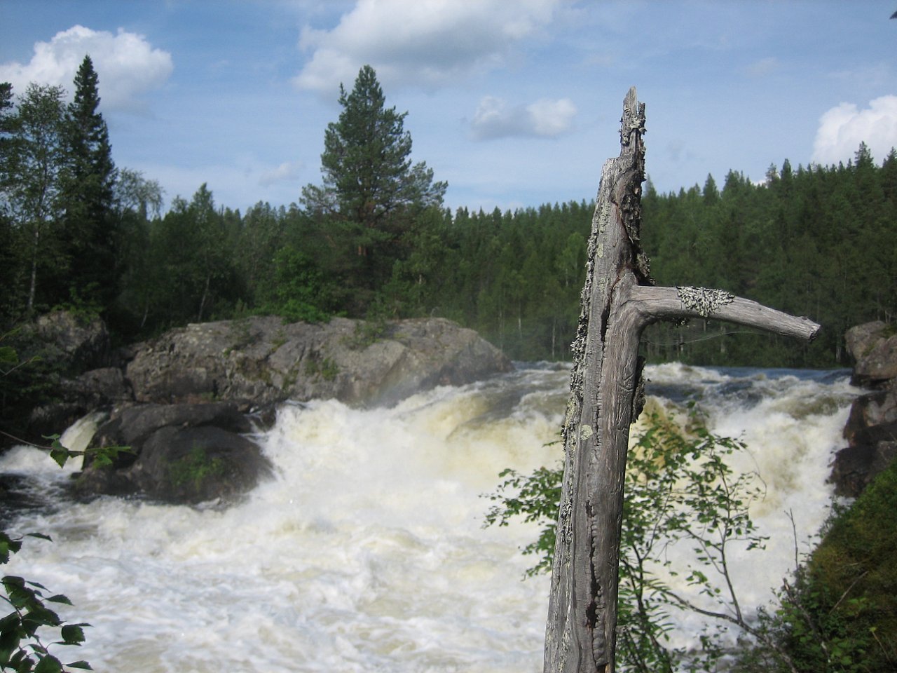 Водопад Киваккакоски в Паанаярви