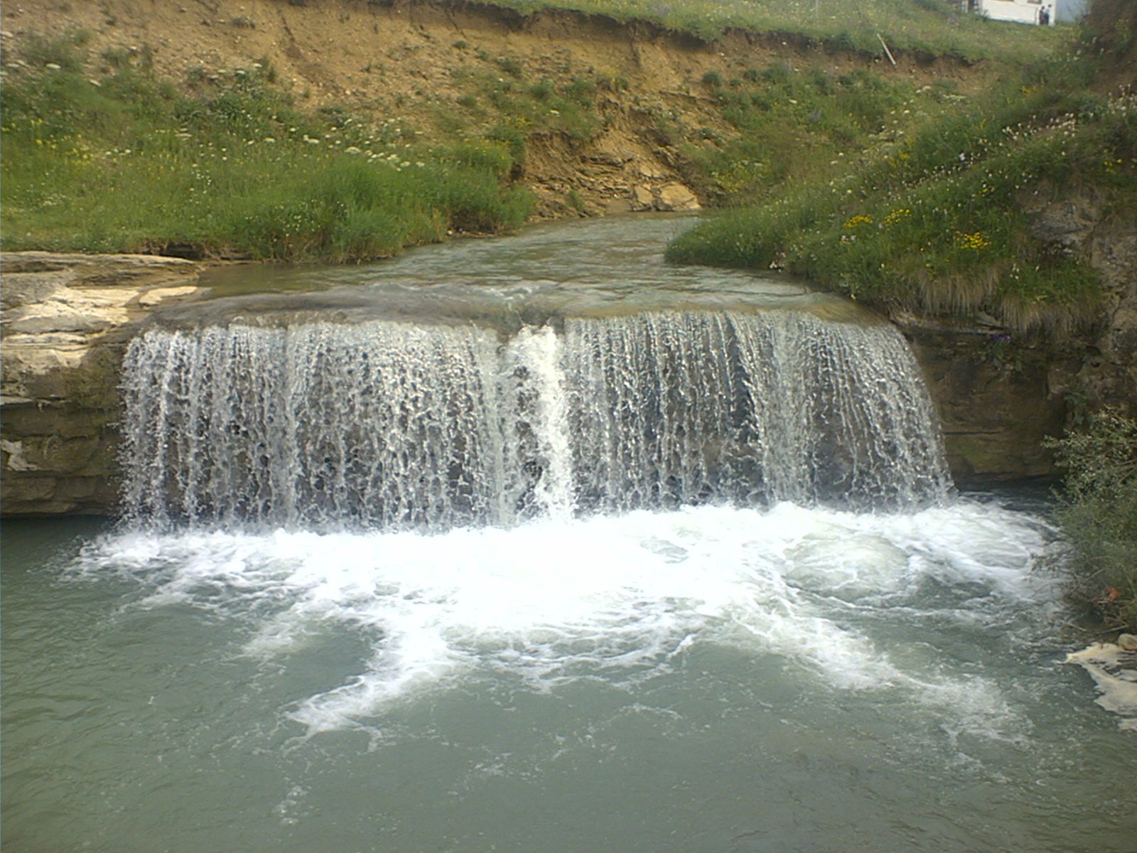 Хучнинский водопад горы