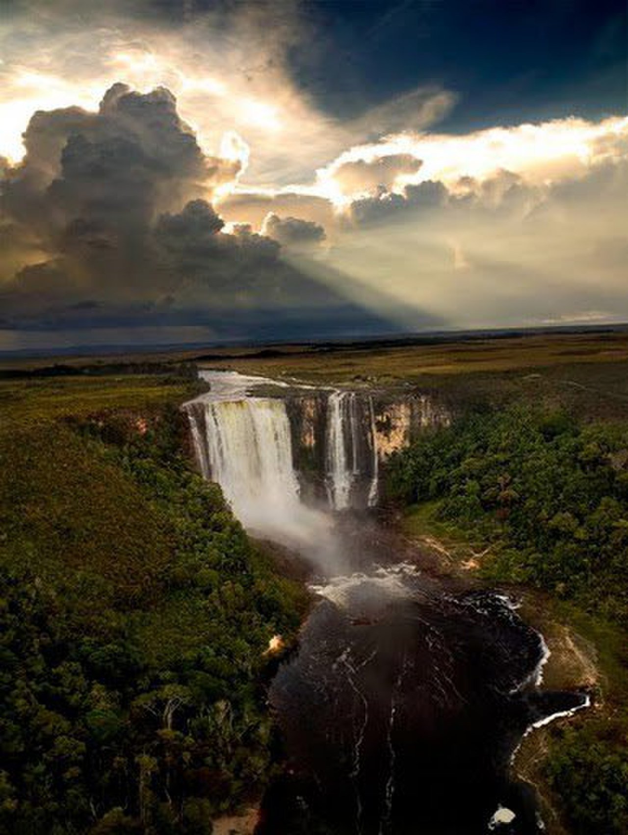 Водопад Рорайма