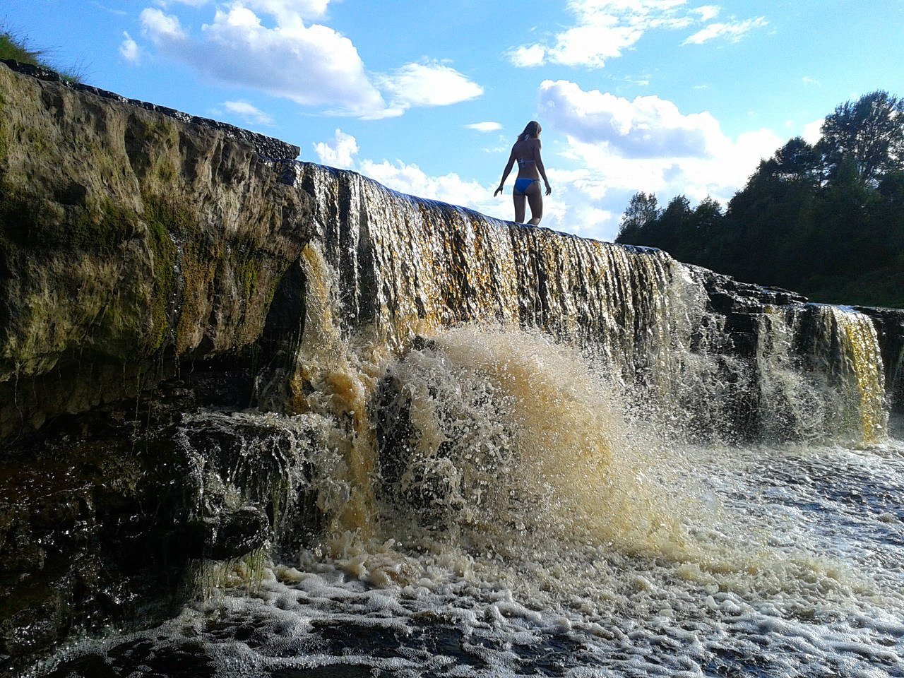 Как войти в водопад в геншине