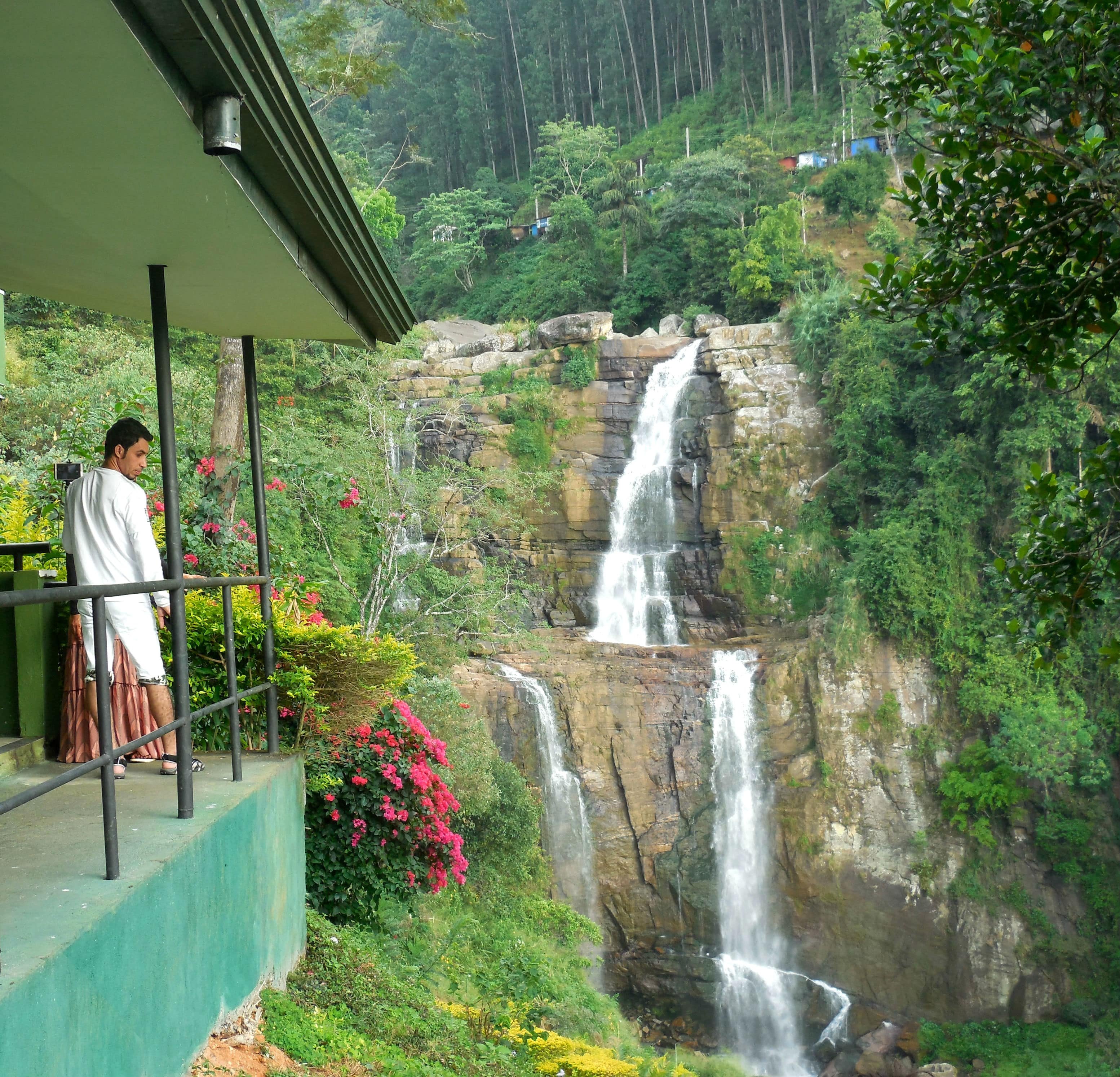 Равана шри ланка. Нувара Элия водопады. Нувара Элия Шри Ланка водопады. Водопад Рамбода Шри Ланка. Нувара Элия водопад Рамбода.