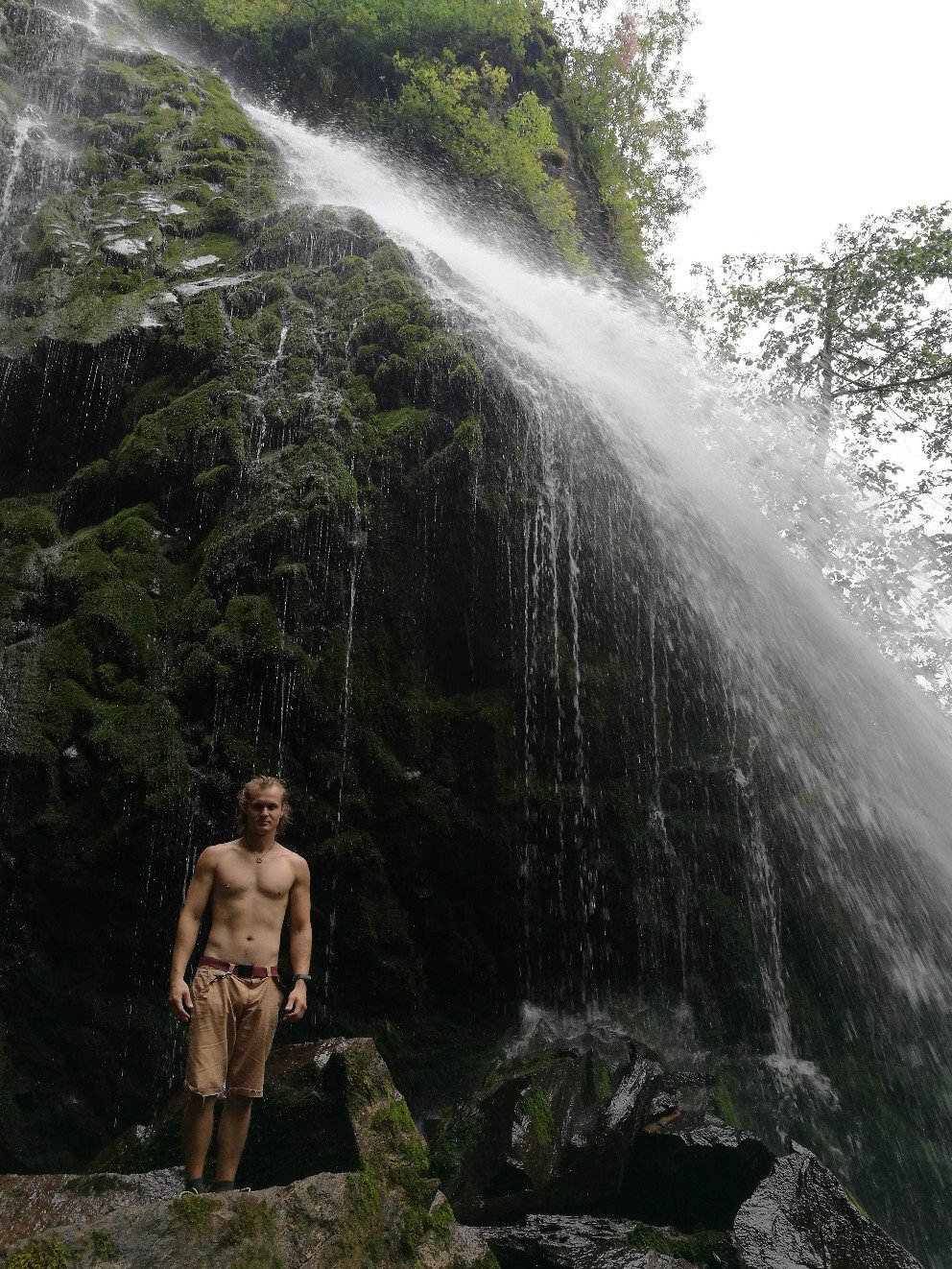 Акармарский водопад великан Абхазия