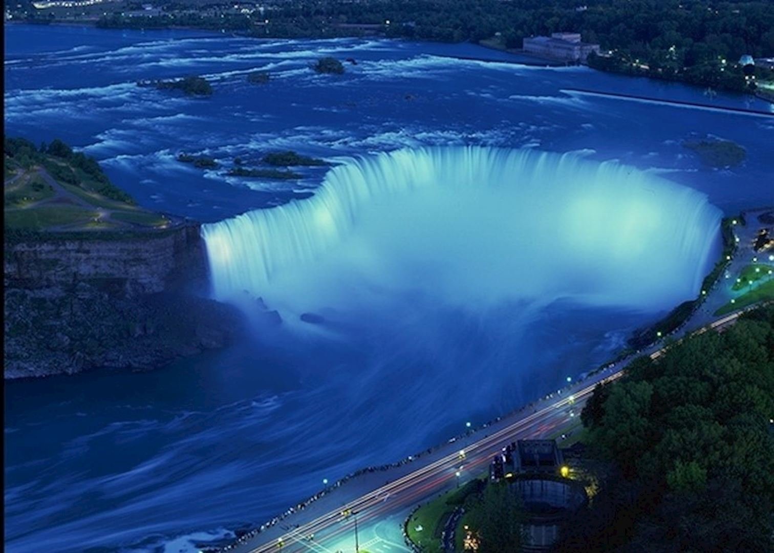 Ниагарский водопад самый большой. Ниагарский водопад. Северная Америка Ниагарский водопад. Ниагара Канада. Ниагарский водопад Нью-Йорк.