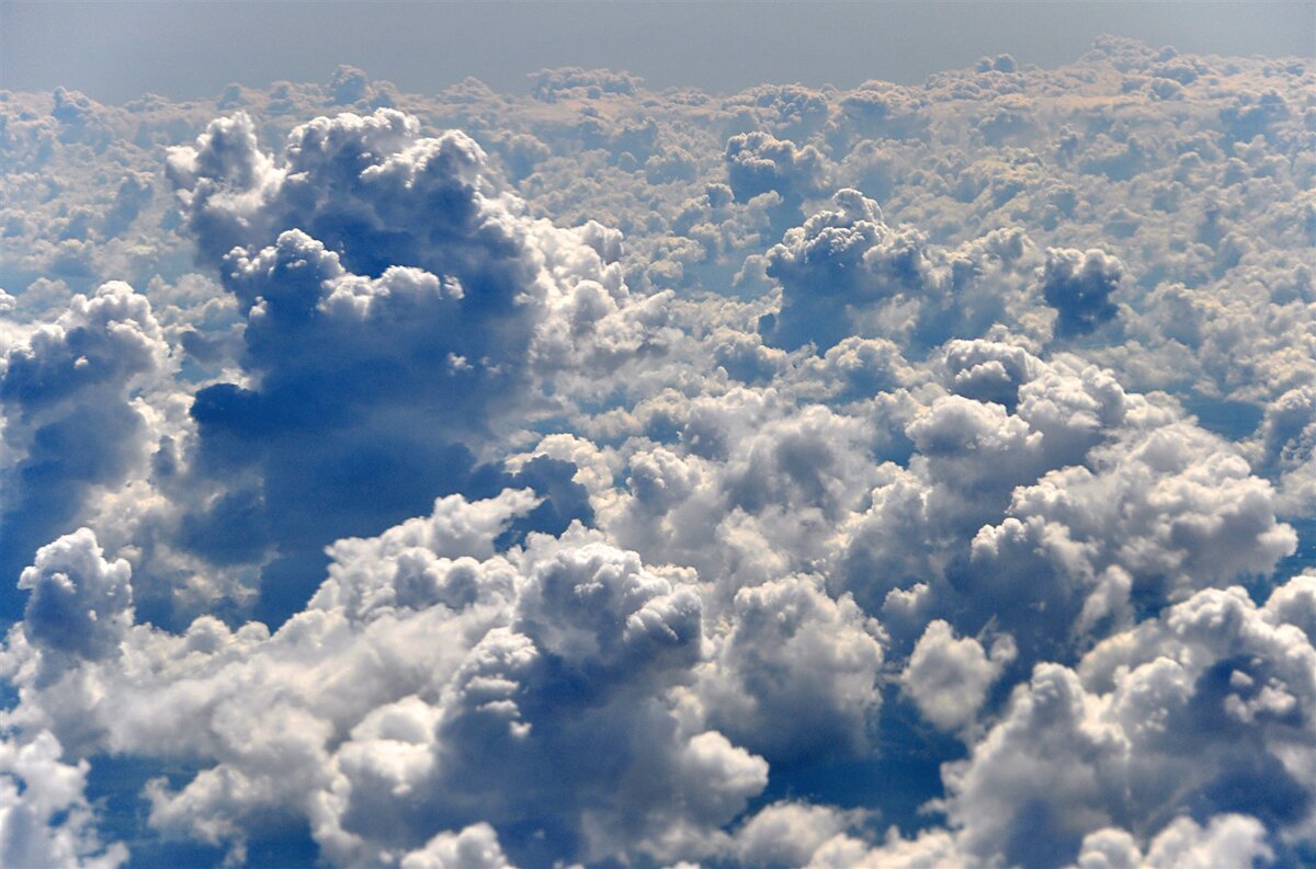 Big clouds. Кучевые облака. Небо с облаками. Красивые Кучевые облака. Небо с кучевыми облаками.