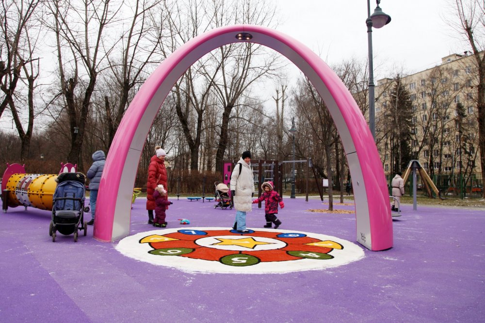 Сиреневый сад детская площадка