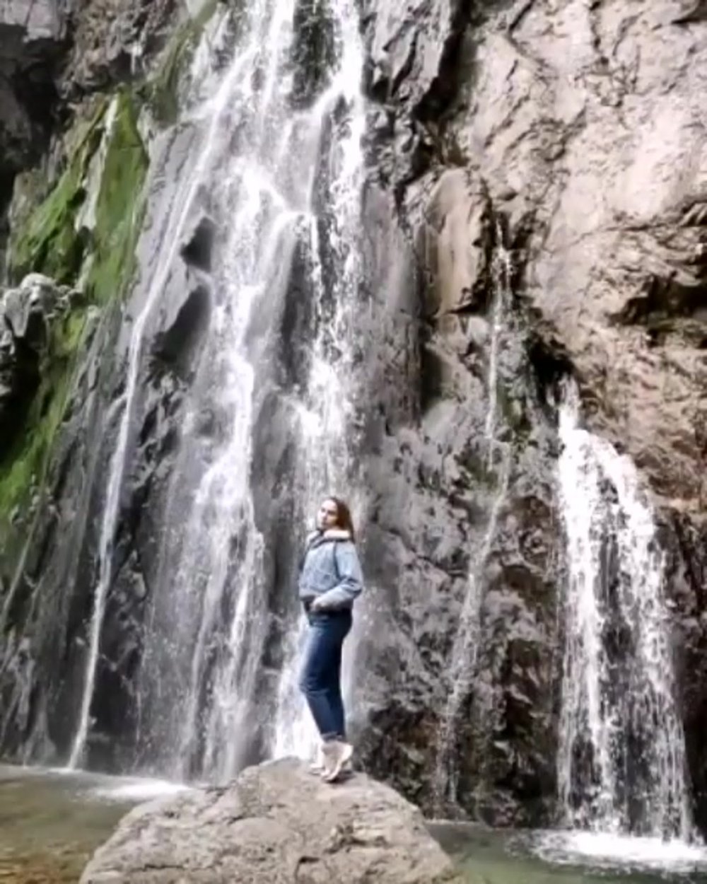 Дорога на Гегский водопад в Абхазии