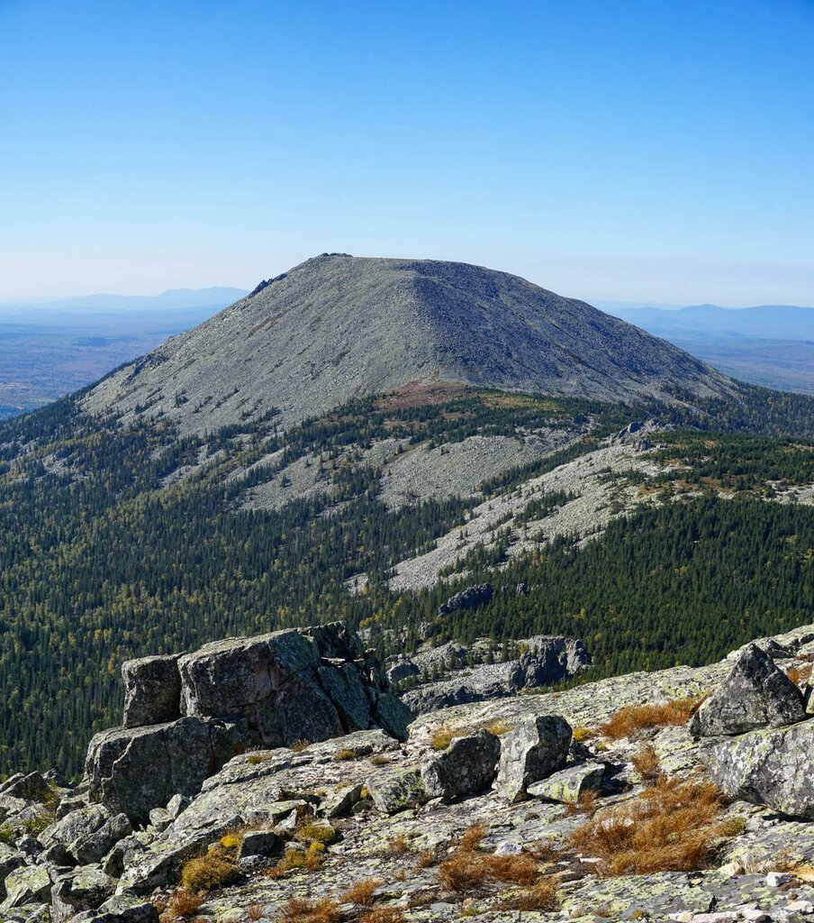 Гора поперечная хребет Зигальга