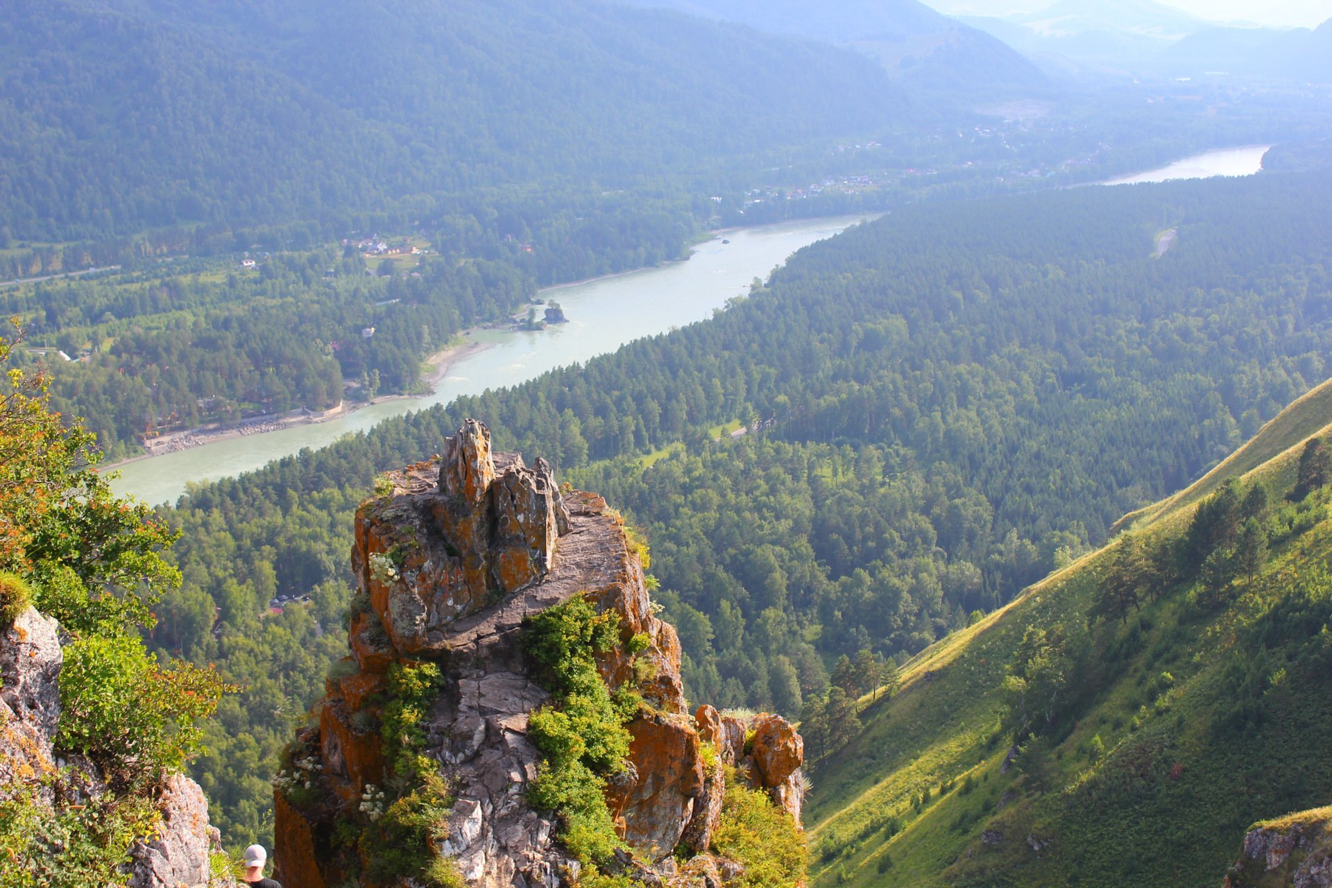 Чертов палец алтай фото