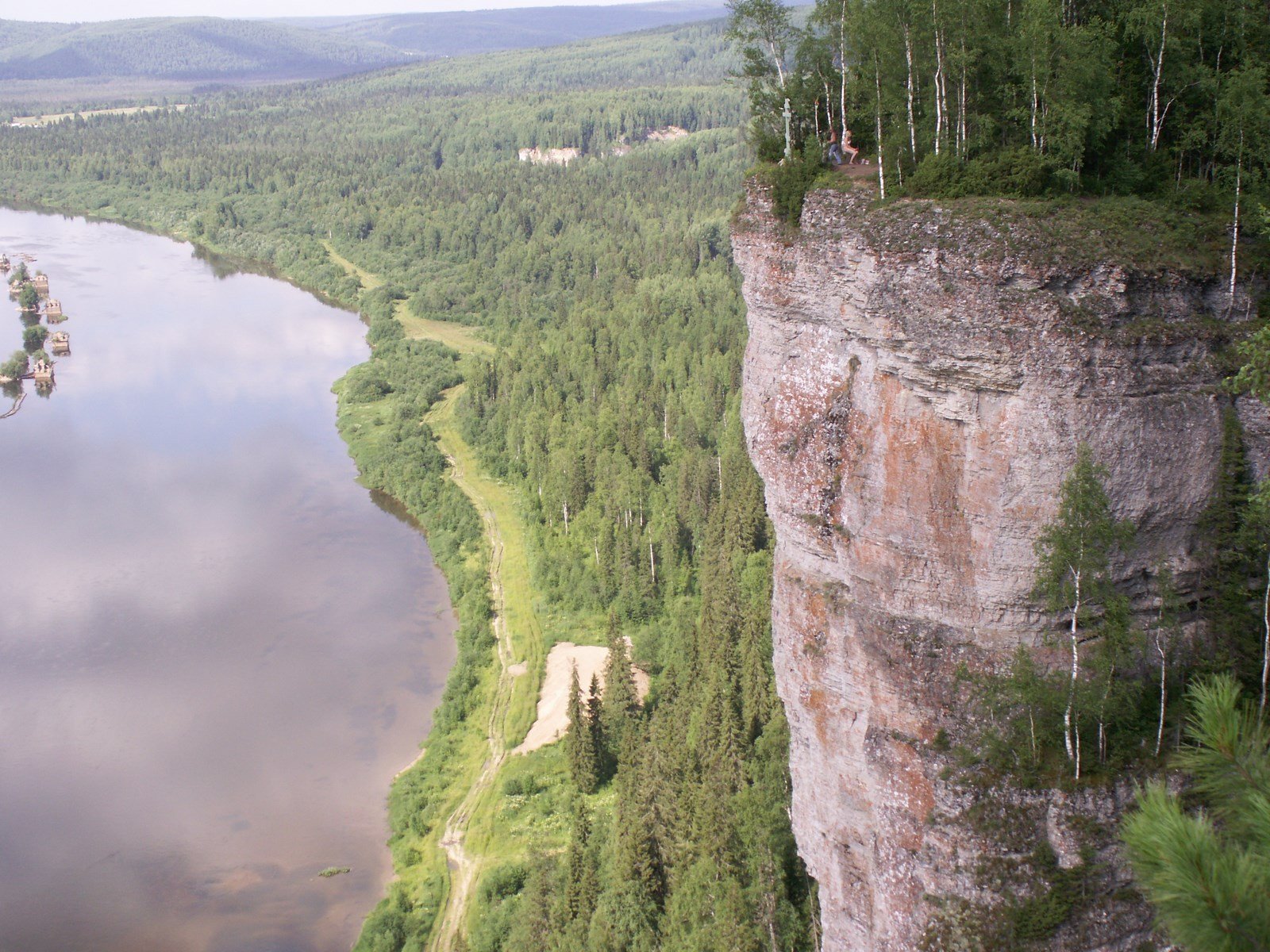 Камень ермака в кунгуре фото