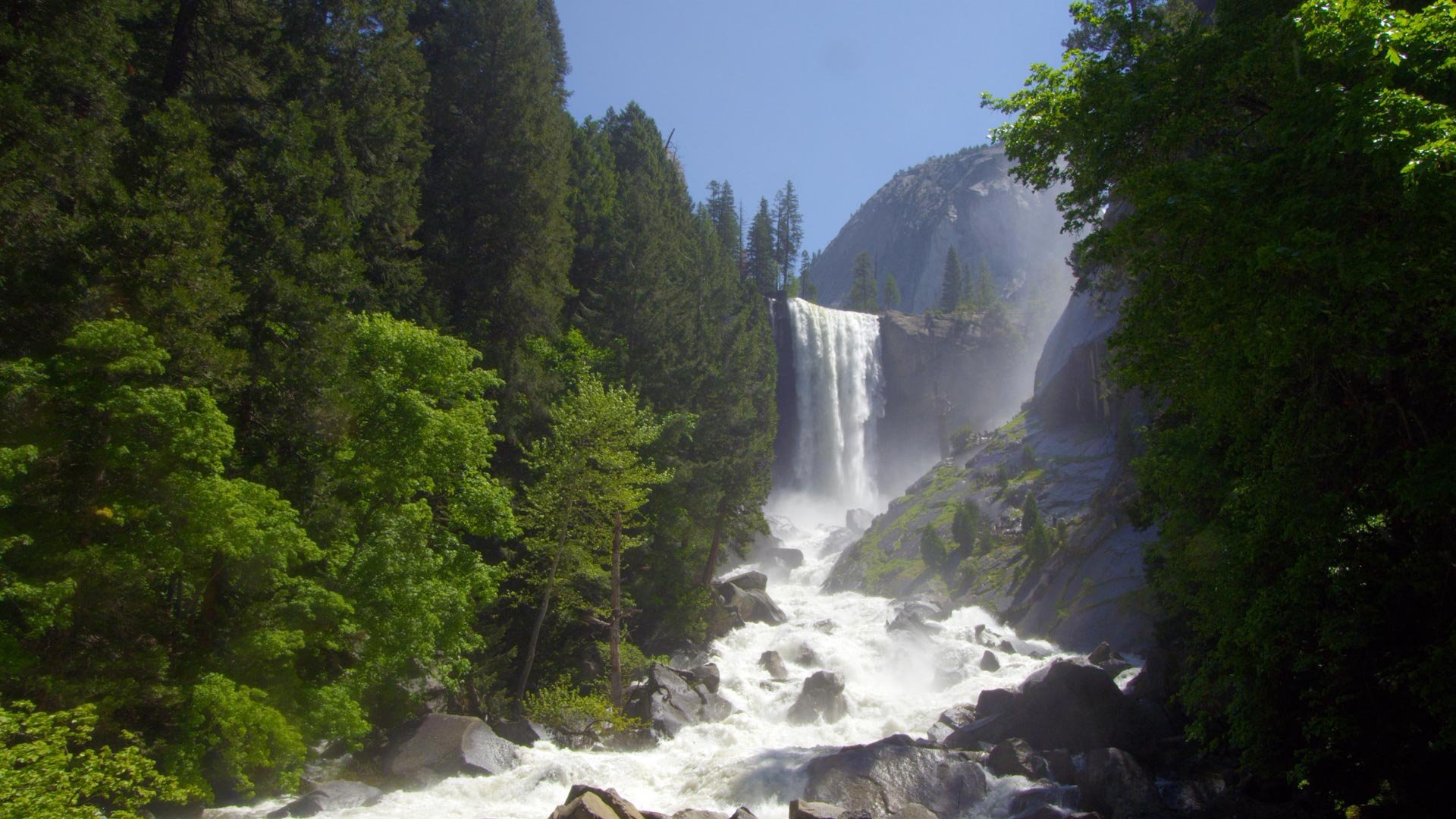 C живые обои. Водопад токети. Йосемити национальный парк 1920х1200. Цмурский водопад. Водопад Маквей Калифорния.