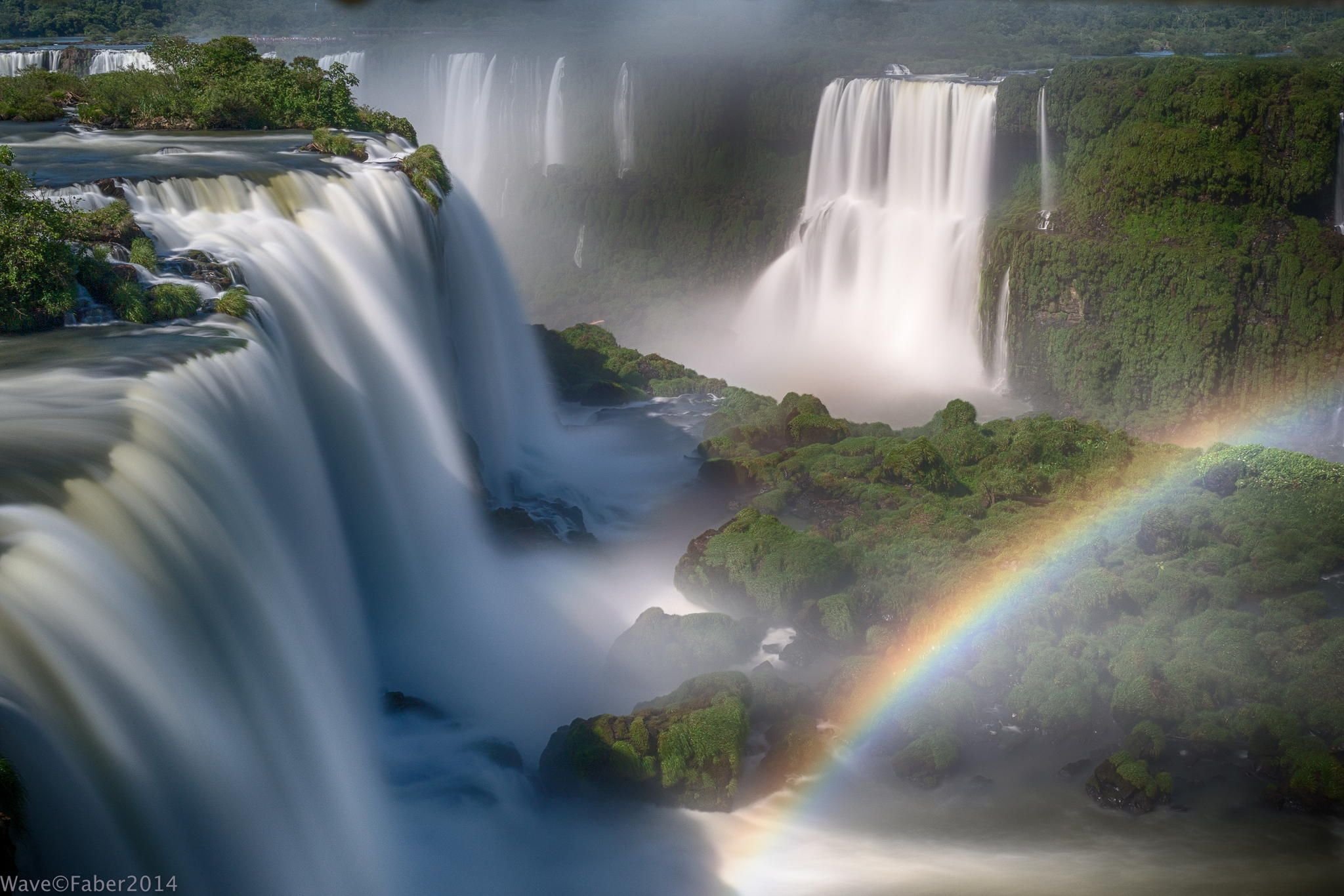 Красоте воды 2 класс. Красивые водопады. Красота водопада. Красота воды водопад.