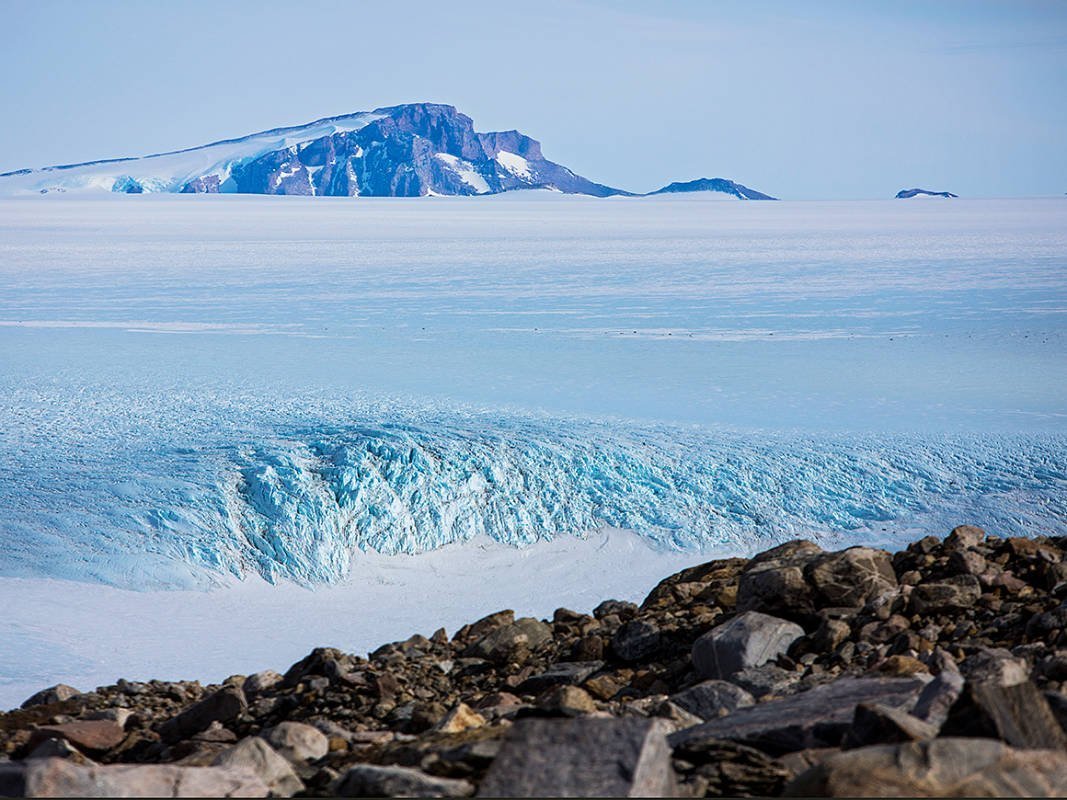Острова Баллени Антарктида. Антарктика мыс Вашингтон. Озеро Восток хребет безумия. Мыс Прайм Антарктида. Южный океан природа