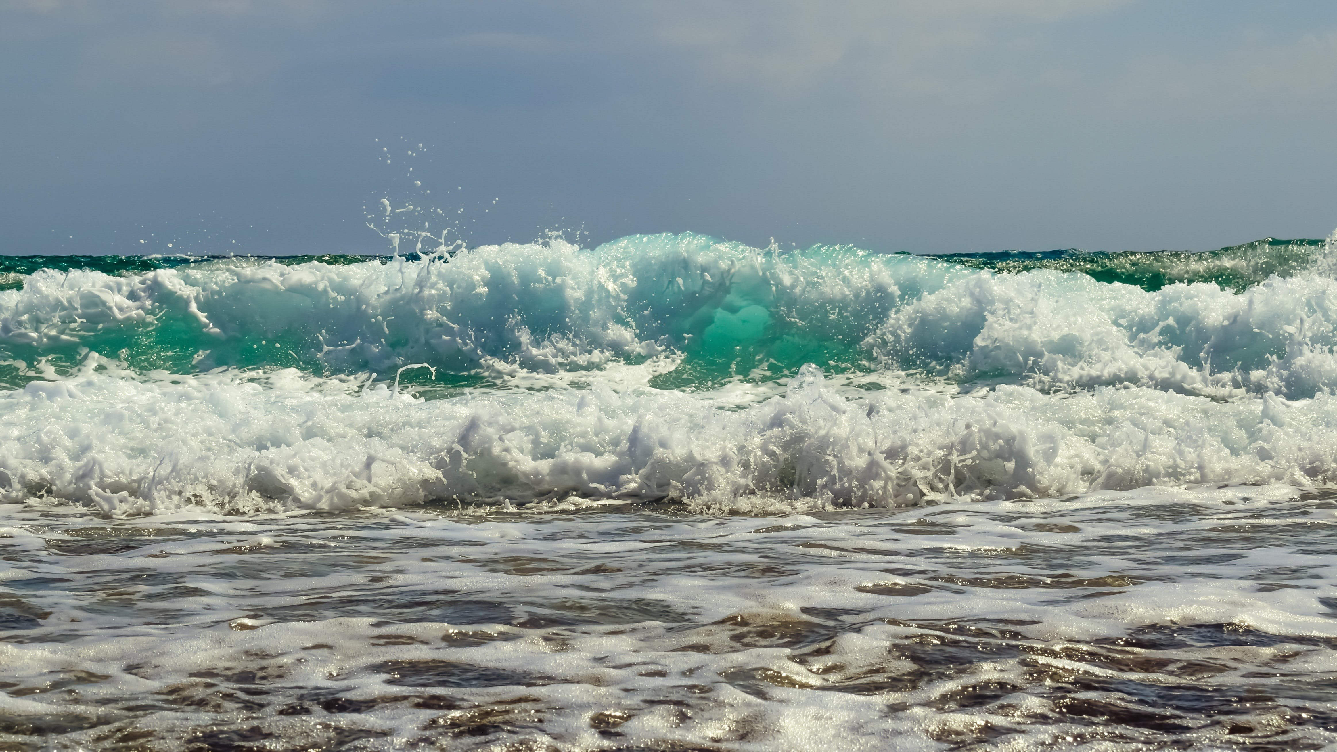 Best ocean. Море прилив. Прилив океана. Морской прилив. Прилив волны.