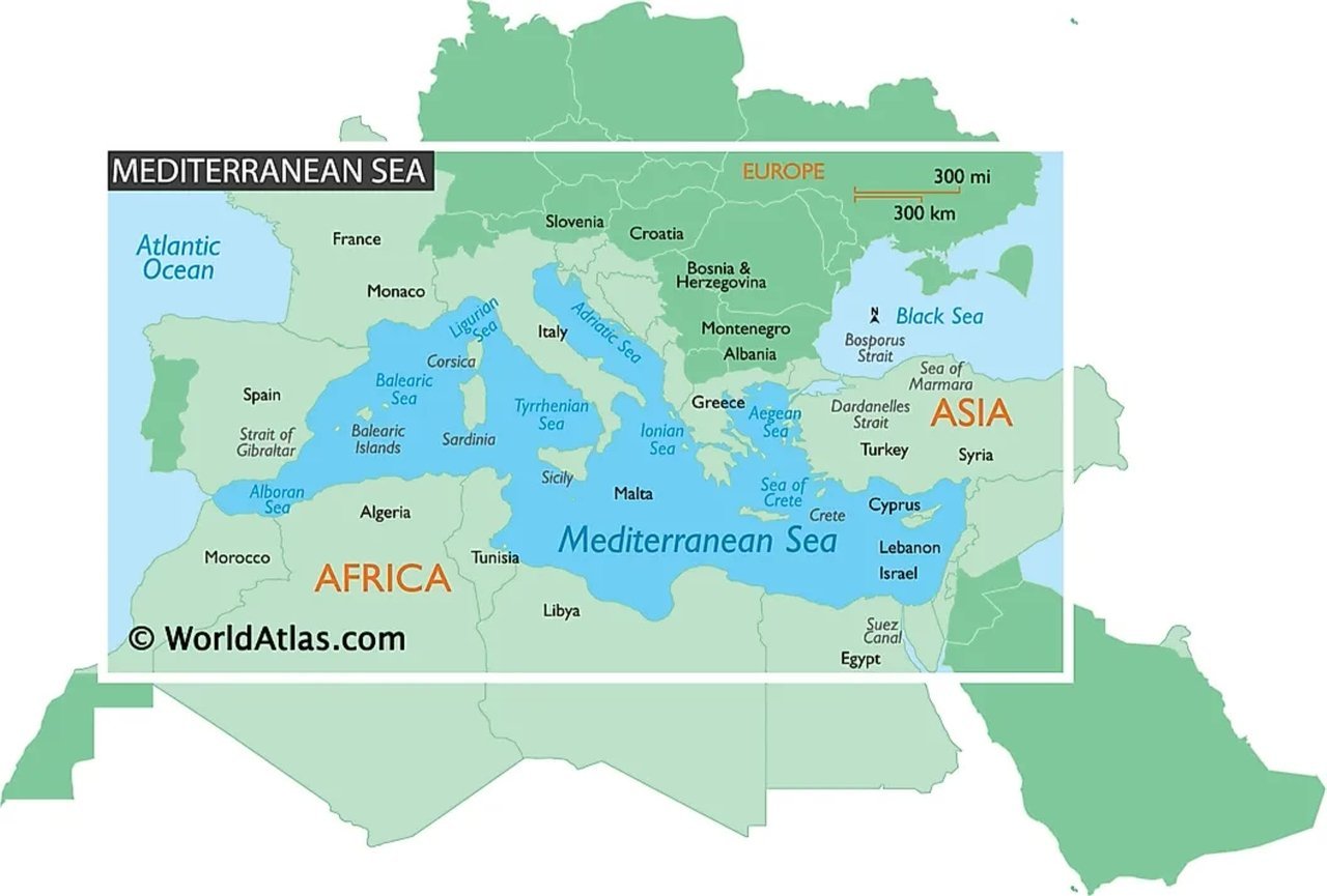 Страны европы к выходу в море. Mediterranean Sea Map. The Mediterranean на карте. Mediterranean Sea on the Map. Кипр в Средиземном море.