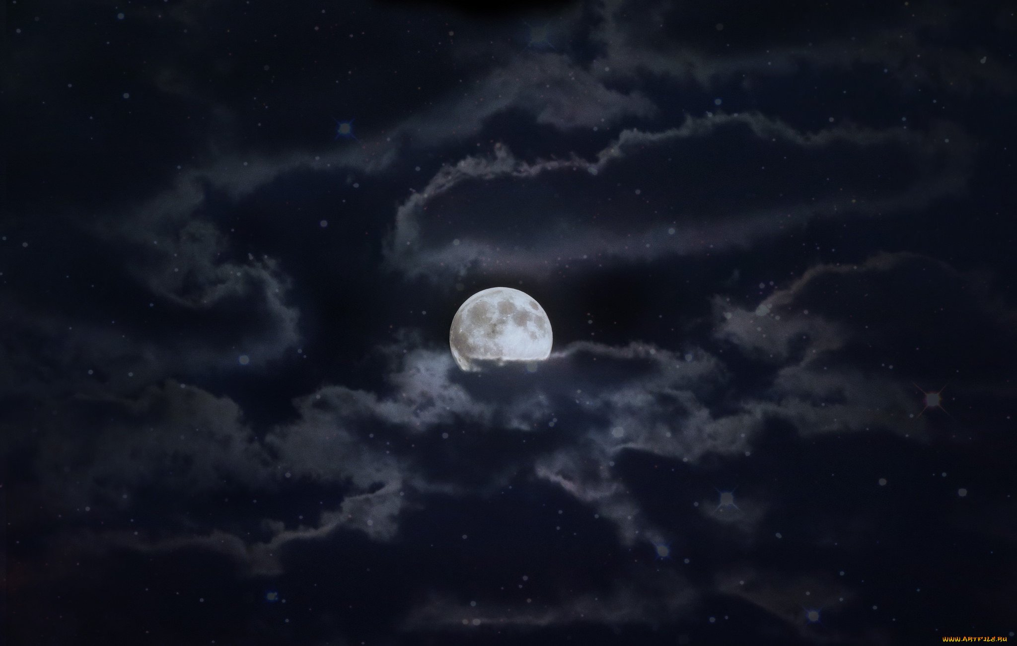 Clouded moon. Бледная Луна. Луна фон. Луна в облаках. Луна за облаками.