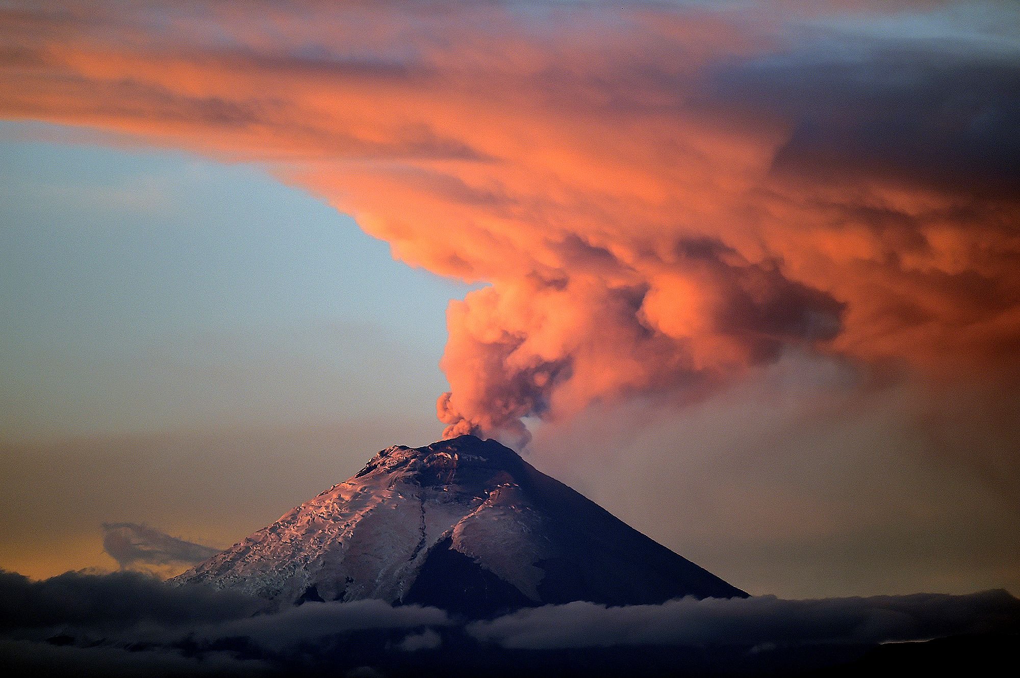 5 самых больших вулканов