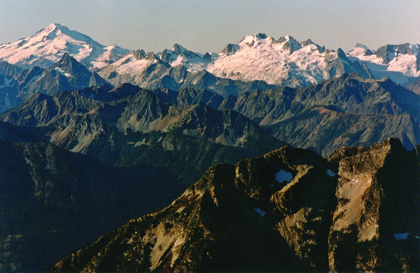 Складчатые горы. Glacier Peak. Роща Гласир.