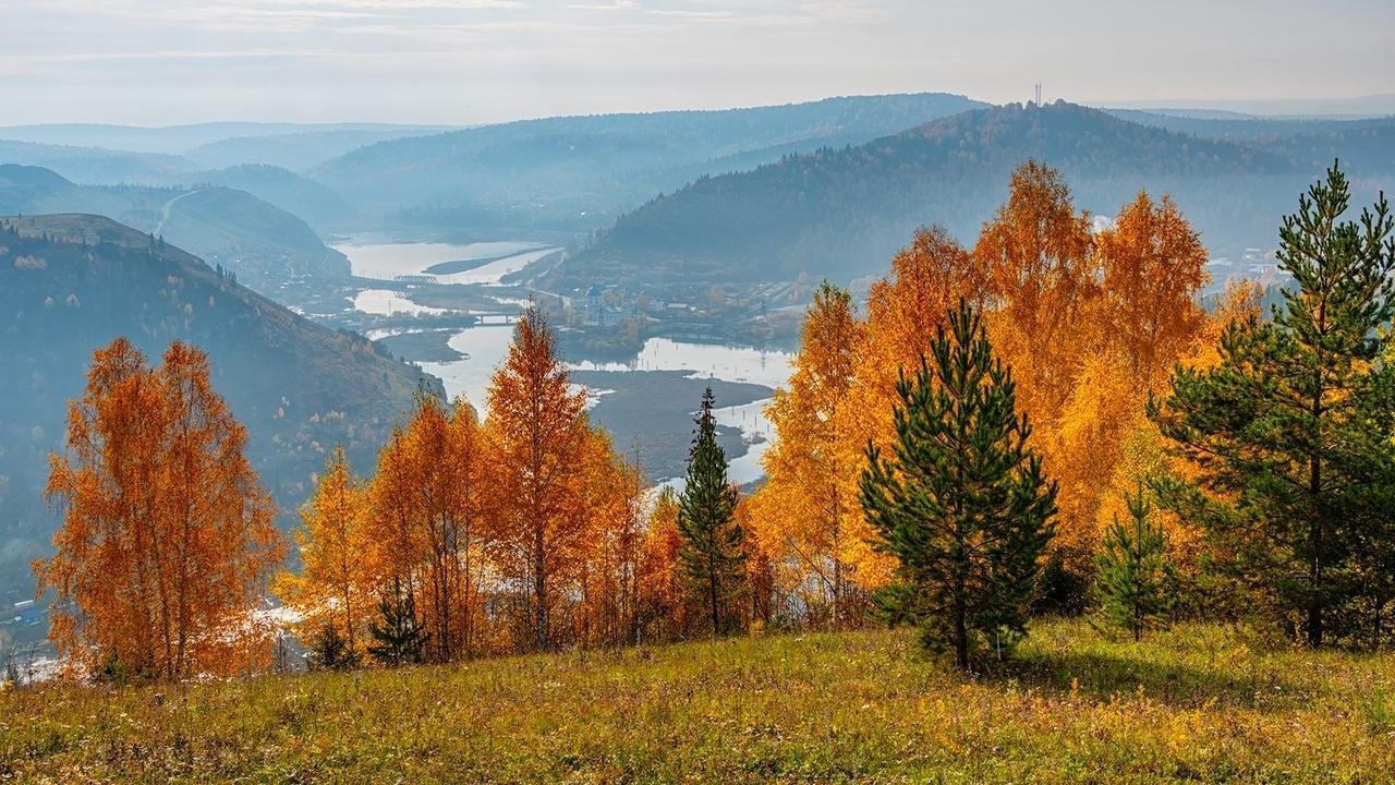 Октябрь южно. Золотая осень на Южном Урале. Осенний Урал Челябинская область. Южный Урал осенью. Уральский осенний пейзаж Златоуст.