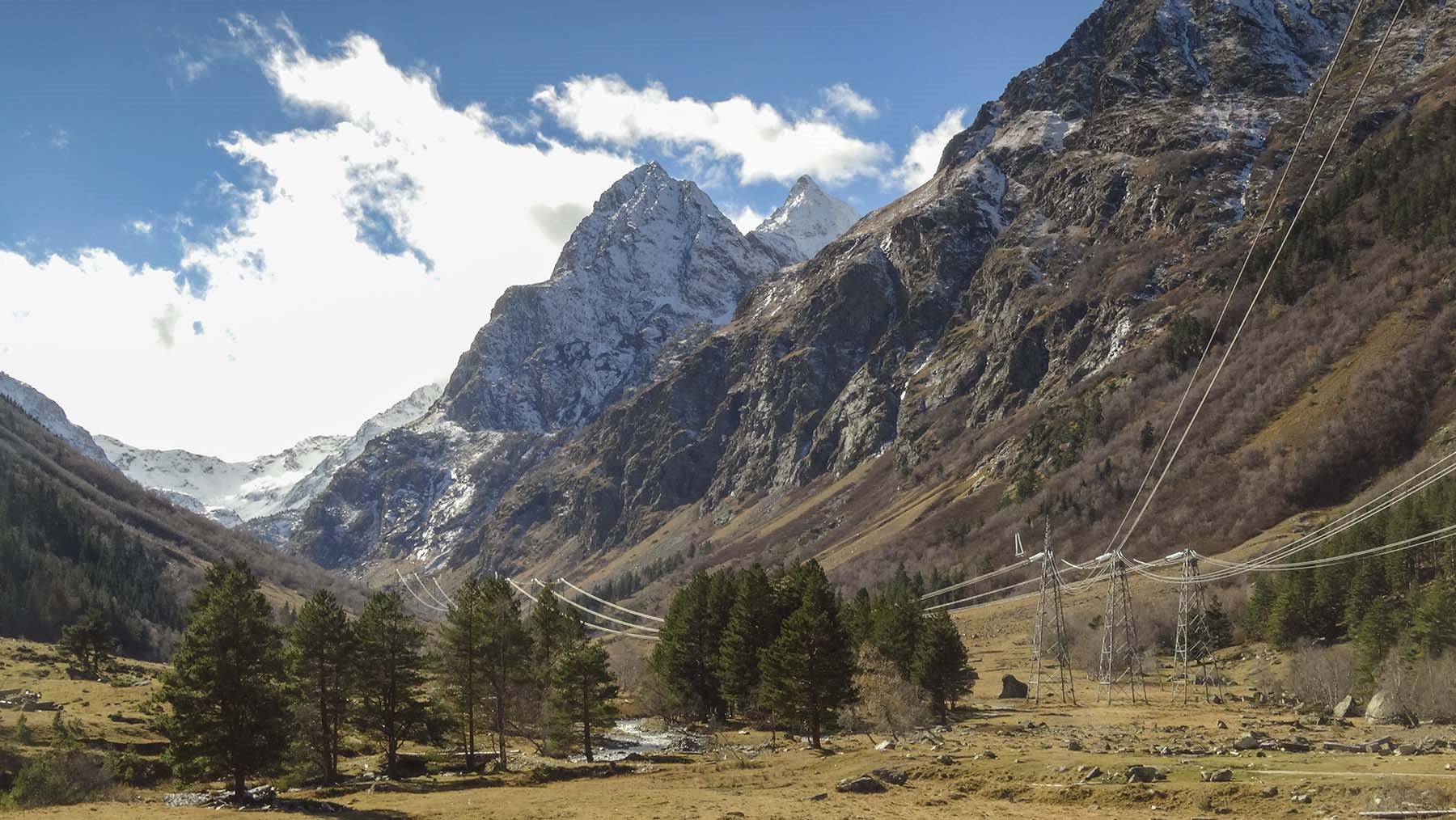 Водопады Учкулан фото