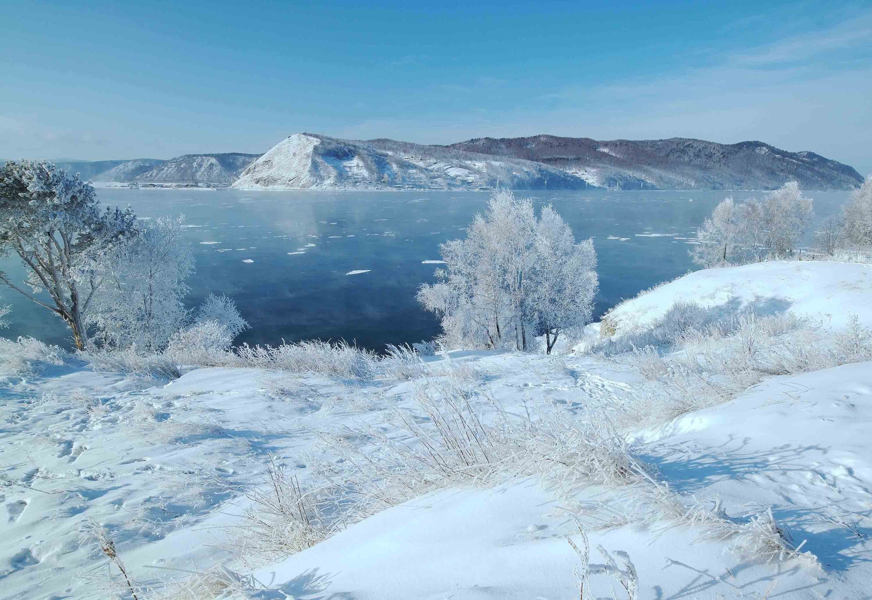 горы в братске