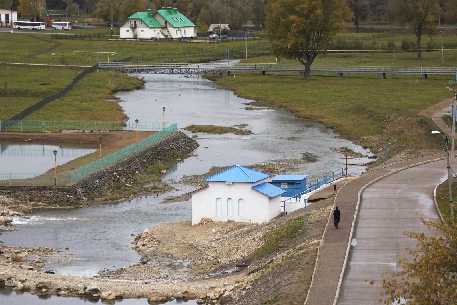 Река назад