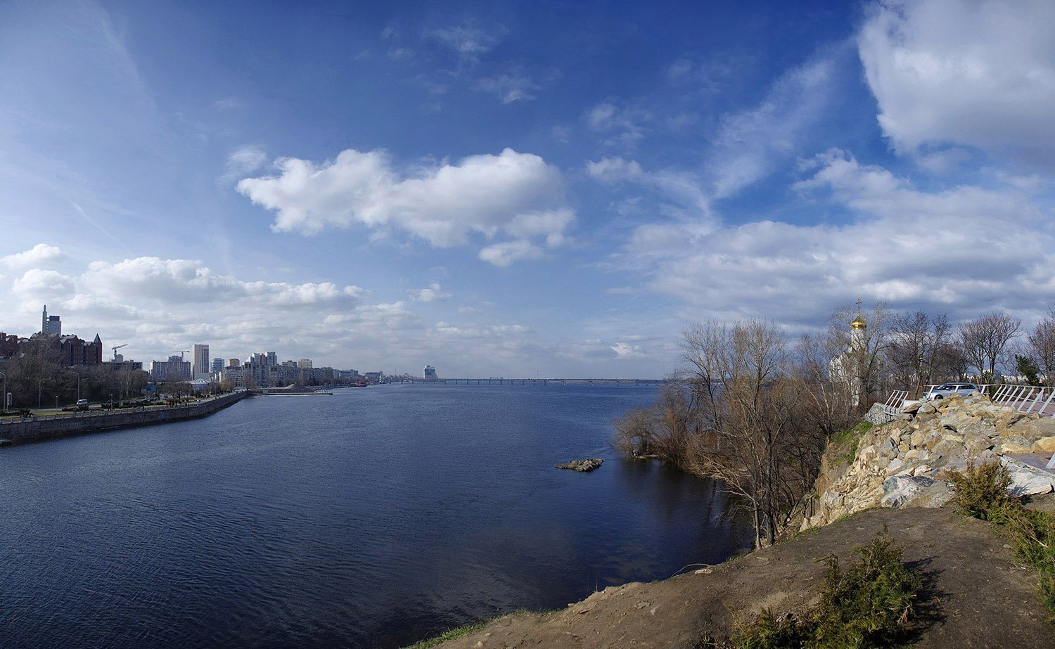 Днепр. Река Днепр на Украине. Киев река Днепр. Река Днепр в Днепропетровске. Панорама Киева река Днепр.