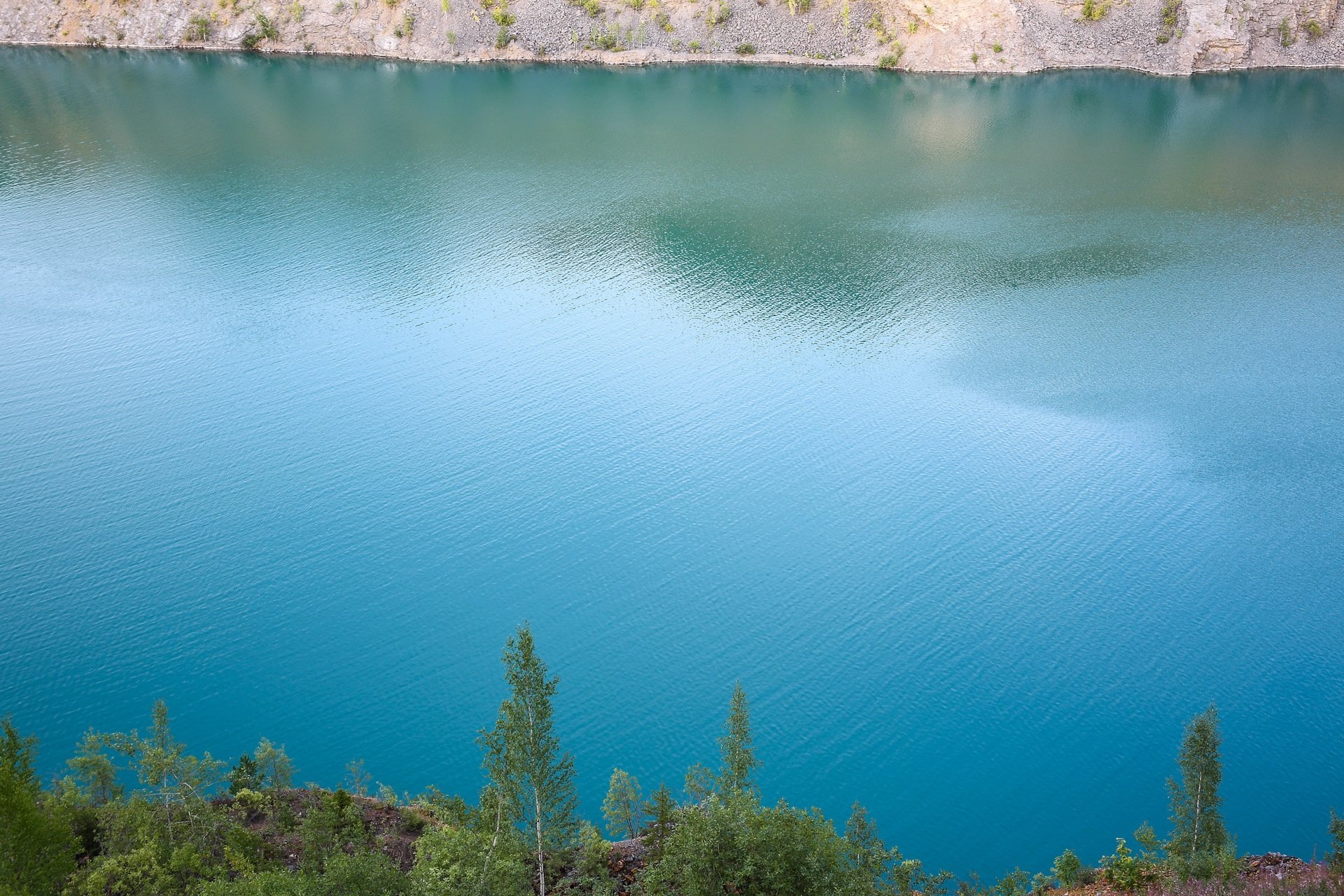 Синее озеро краткое содержание