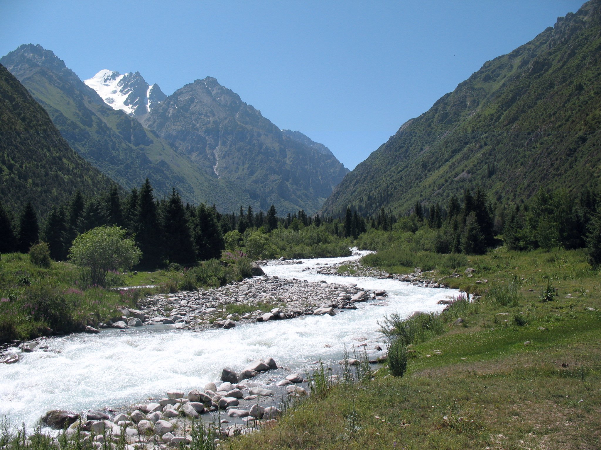 Ала википедия. Ала Арча Киргизия. Ала-Арча (река). Кыргызстан ущелье ала-Арча. Река ала Арча в Бишкеке.