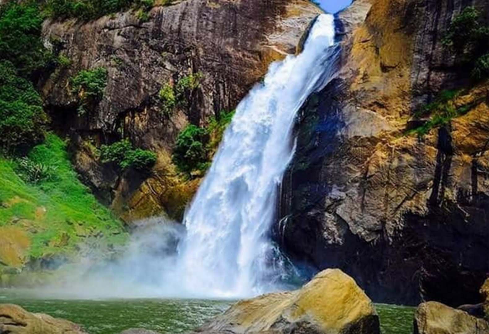 Равана шри ланка. Водопад Равана Шри Ланка. Водопад Дунхинда Шри Ланка.