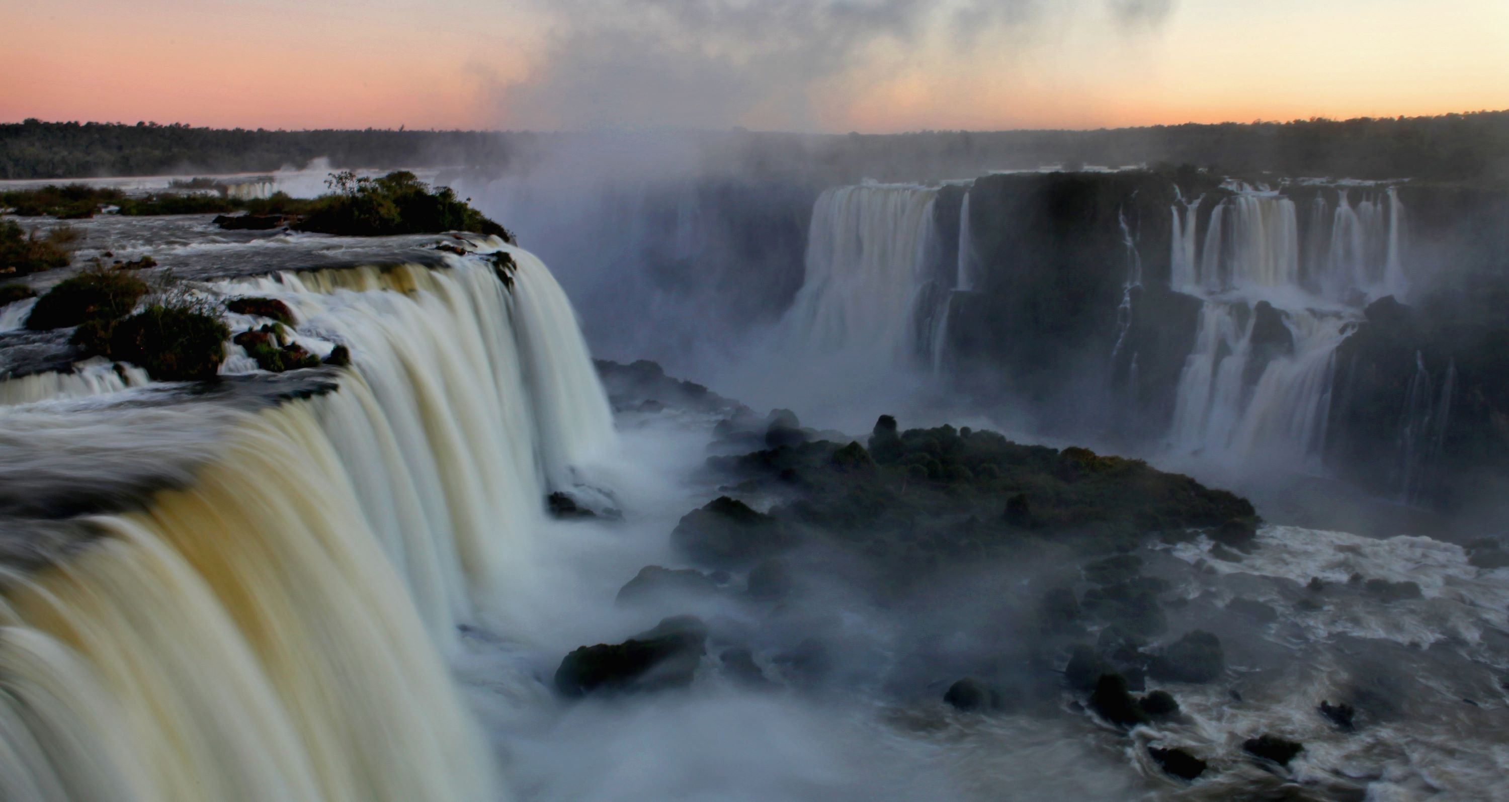 10 Самых невероятных водопадов в мире